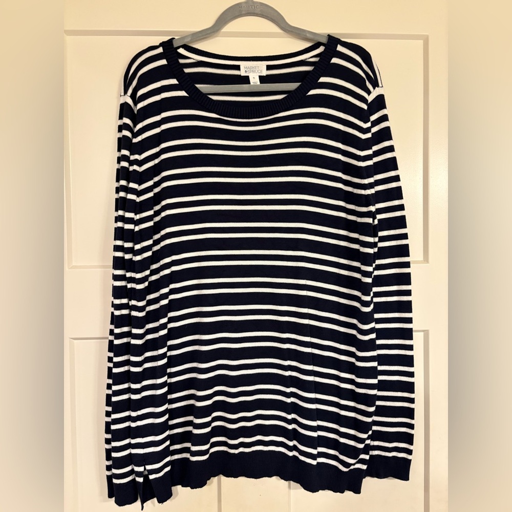 Market & Spruce Navy and White Striped Long Sleeve Fine Knit Sweater